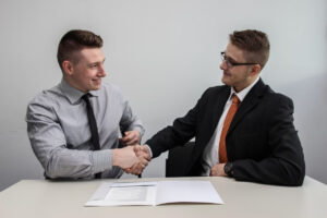 Unveiling the Advantages of Professional Resume Writing Services